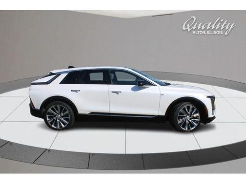 2024 Cadillac LYRIQ Luxury