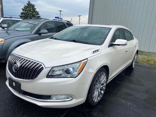 White Diamond Tri-Coat 2014 Buick LaCrosse Premium 2