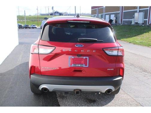 2020 Ford Escape Titanium