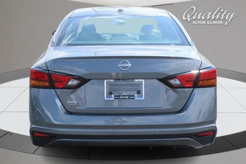 Gun Metallic 2025 Nissan Altima SV