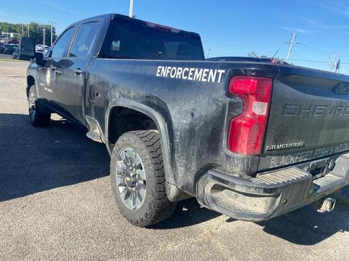Black 2024 Chevrolet Silverado 2500 Custom