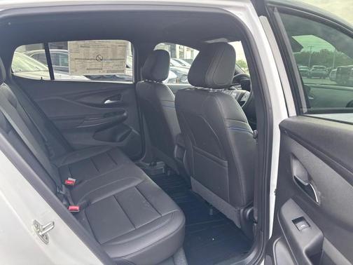 Summit White 2026 Buick Envista Sport Touring