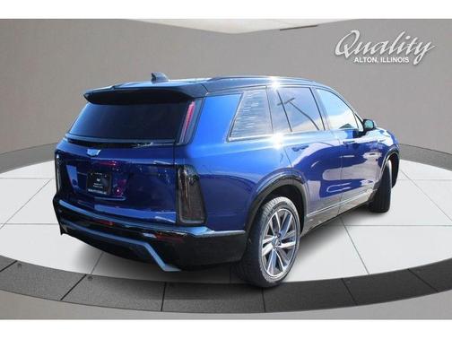2026 Cadillac VISTIQ Sport