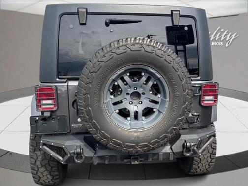 Granite Crystal Metallic 2018 Jeep Wrangler JK Unlimited Sahara