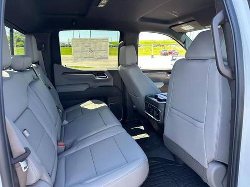 Summit White 2026 GMC Sierra 1500 SLT