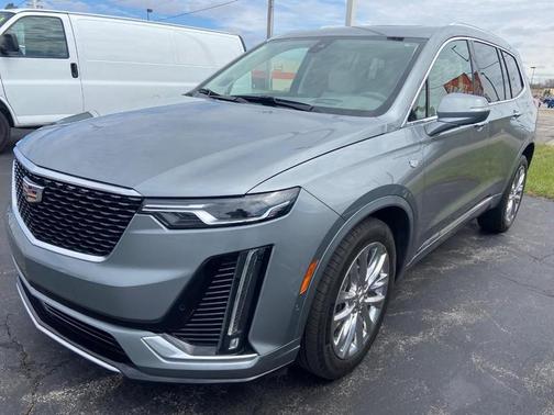 Silver Metallic 2023 Cadillac XT6 Premium Luxury AWD