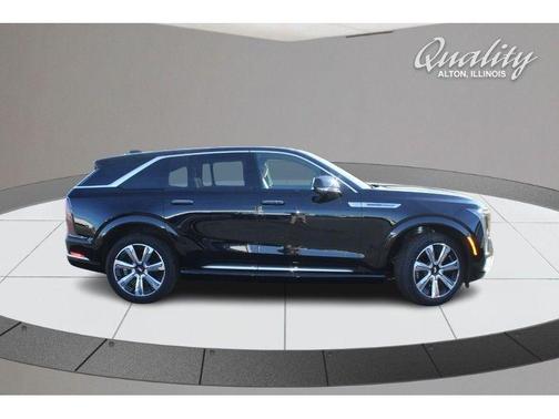 2025 Cadillac Escalade IQ Luxury 2