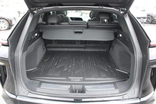 Stellar Black Metallic 2025 Cadillac LYRIQ Luxury