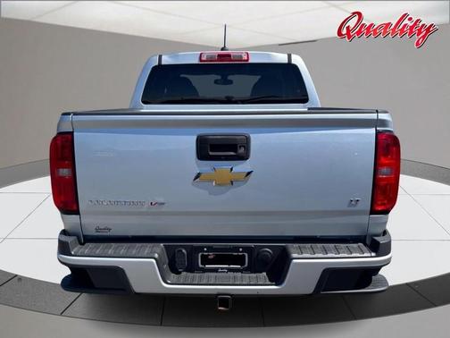 Silver Ice Metallic 2019 Chevrolet Colorado LT