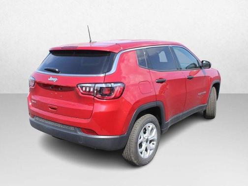 2025 Jeep Compass Sport