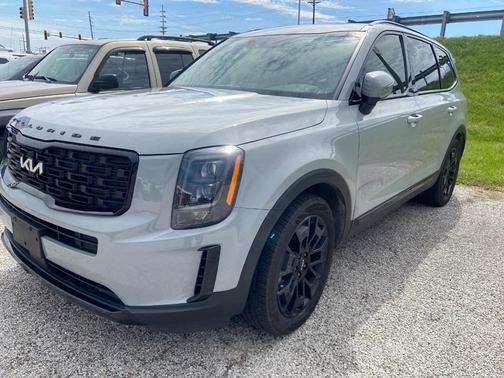 Wolf Gray 2022 Kia Telluride EX