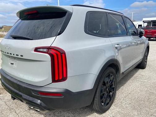 Wolf Gray 2022 Kia Telluride EX
