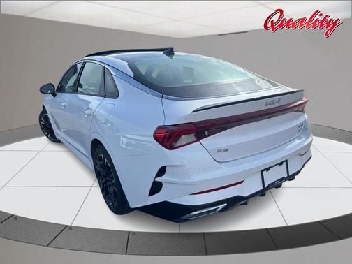Glacial White Pearl 2022 Kia K5 GT-Line