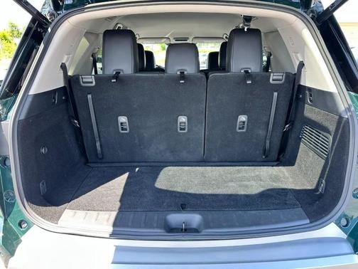 Obsidian Green 2025 Nissan Pathfinder SL