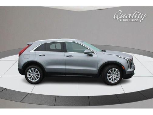 2023 Cadillac XT4 Luxury