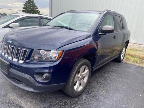 True Blue Pearlcoat 2017 Jeep Compass Sport