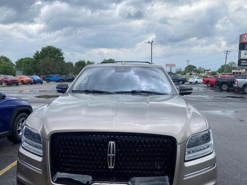 Mocha 2020 Lincoln Navigator Reserve