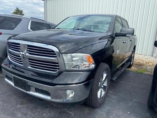 Brilliant Black Crystal Pearlcoat 2015 RAM 1500 Big Horn