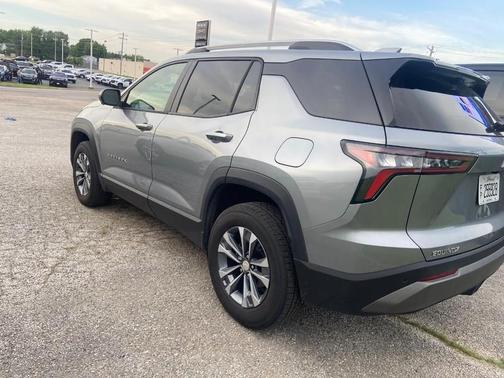 Sterling Gray Metallic 2025 Chevrolet Equinox LT