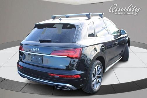 2023 Audi Q5 45 S line Premium Plus