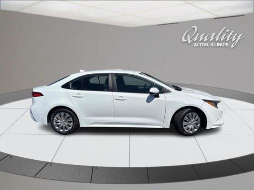 Ice 2023 Toyota Corolla LE