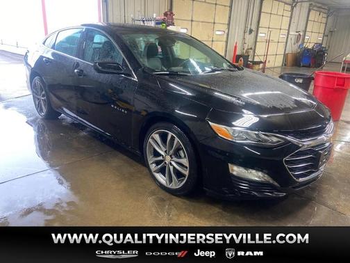 Mosaic Black Metallic 2024 Chevrolet Malibu 2LT