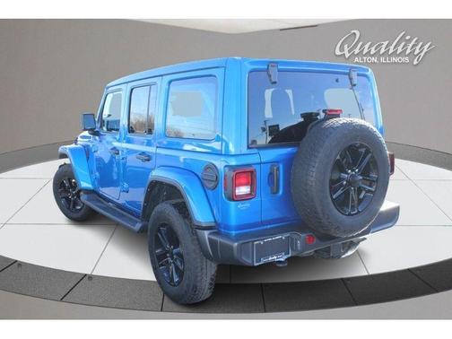 2022 Jeep Wrangler Unlimited Sahara Altitude