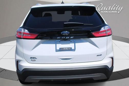 Star White 2022 Ford Edge SEL