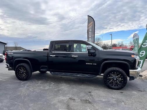 2022 Chevrolet Silverado 3500 LTZ