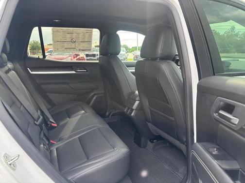 Summit White 2026 GMC Terrain FWD Elevation