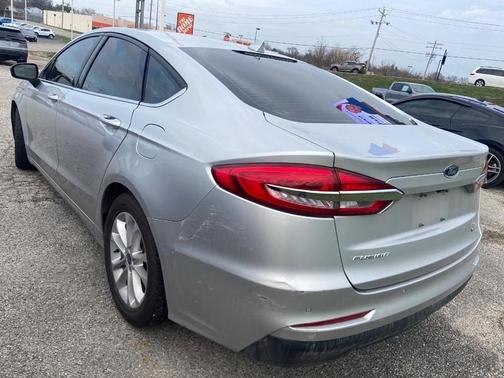 2019 Ford Fusion SE