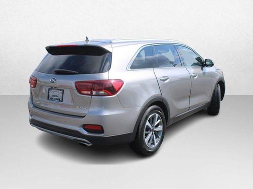 2019 Kia Sorento EX V6