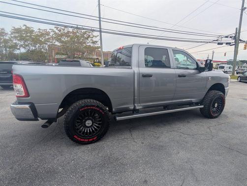 2024 RAM 2500 Tradesman Crew Cab 4x4 6'4' Box