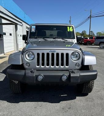 2016 Jeep Wrangler Unlimited Sahara