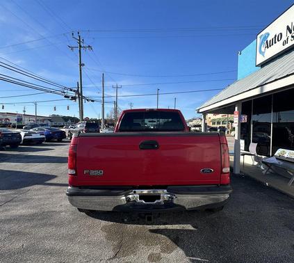 2004 Ford F-350 Lariat