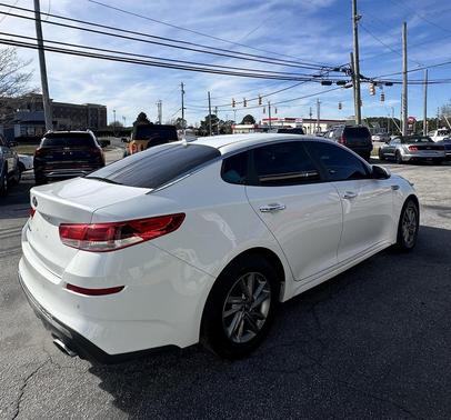 2019 Kia Optima LX