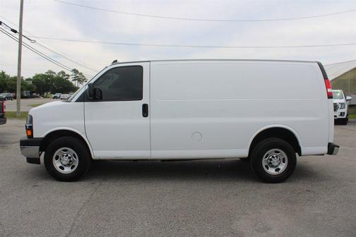 Summit White 2021 Chevrolet Express 2500 LT