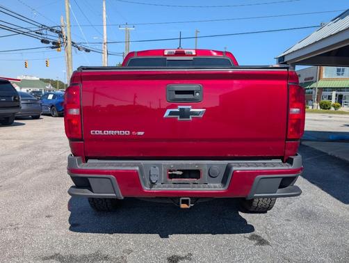 Red 2017 Chevrolet Colorado Z71