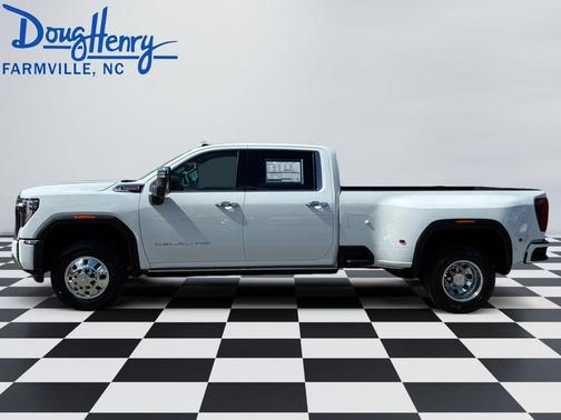 Summit White 2026 GMC Sierra 3500 Denali