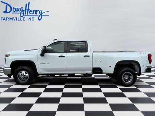Summit White 2024 Chevrolet Silverado 3500 WT