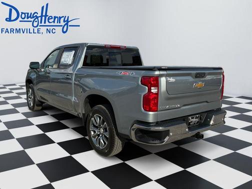Sterling Gray Metallic 2026 Chevrolet Silverado 1500 LT