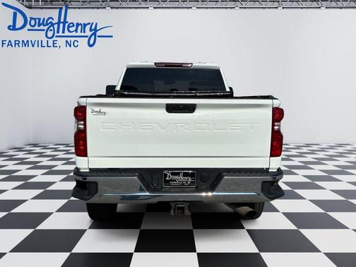Summit White 2024 Chevrolet Silverado 2500 LT