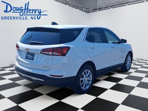 Summit White 2024 Chevrolet Equinox LT