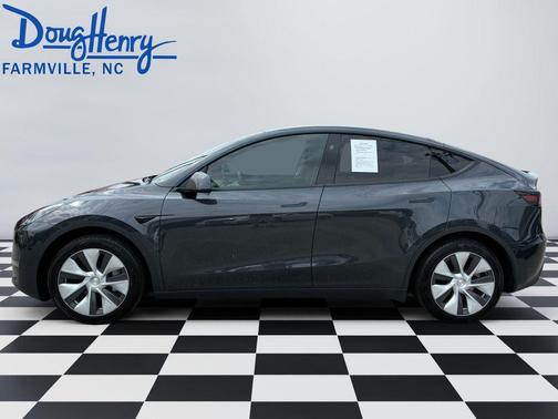 Deep Blue Metallic 2024 Tesla Model Y Long Range