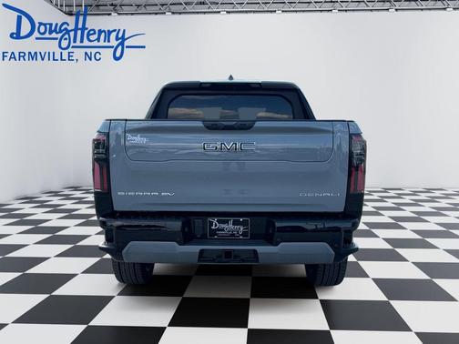 2025 GMC Sierra EV Denali