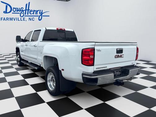 2019 GMC Sierra 3500 SLT