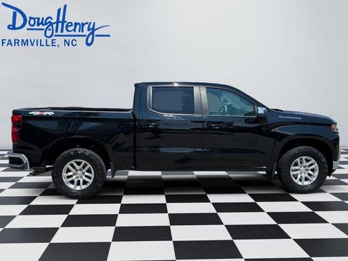 Black 2021 Chevrolet Silverado 1500 LT