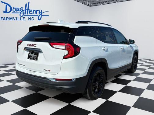 Summit White 2023 GMC Terrain AT4