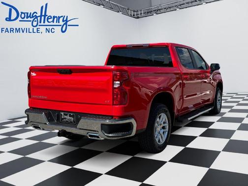 Red Hot 2026 Chevrolet Silverado 1500 LT