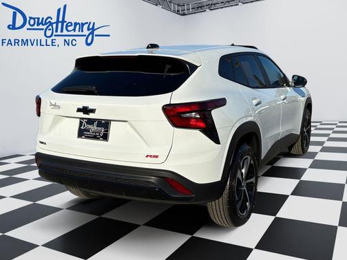 White 2026 Chevrolet Trax 1RS